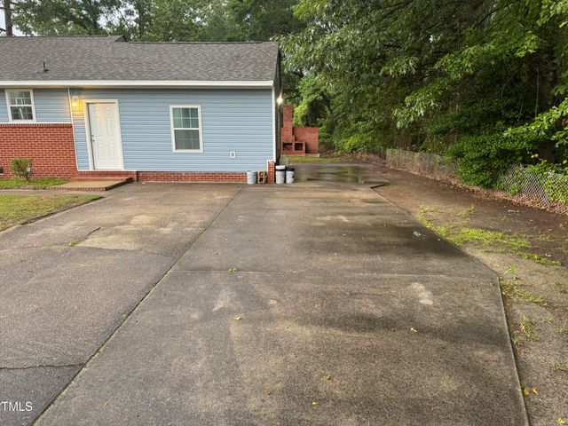 403 Oak Street, Roanoke Rapids, NC 27870