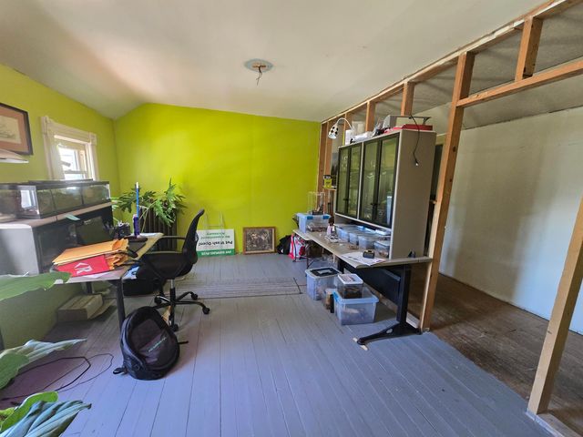 501 S Madison Avenue, Bay City, MI 48708