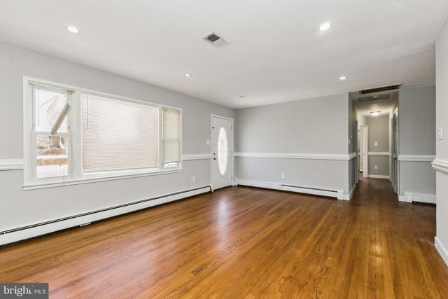 8409 AUBREY DR, Manassas, VA 20111