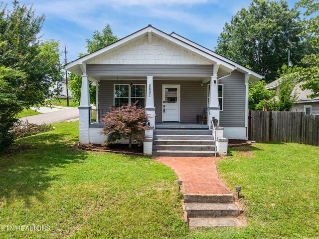 2601 Fenwood Drive, Knoxville, TN 37918