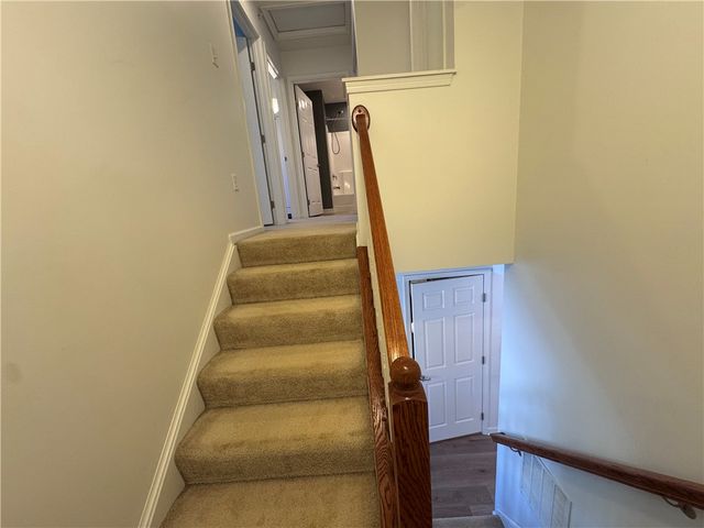 280 Broadstone Dr, Adams Twp, PA 16046