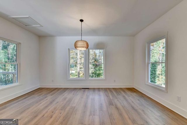 4557 Duncan Drive, Sugar Hill, GA 30518