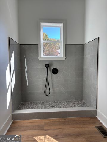 4557 Duncan Drive, Sugar Hill, GA 30518