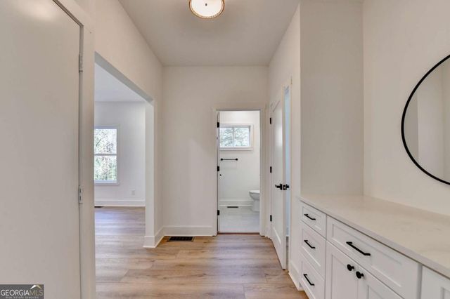 4557 Duncan Drive, Sugar Hill, GA 30518