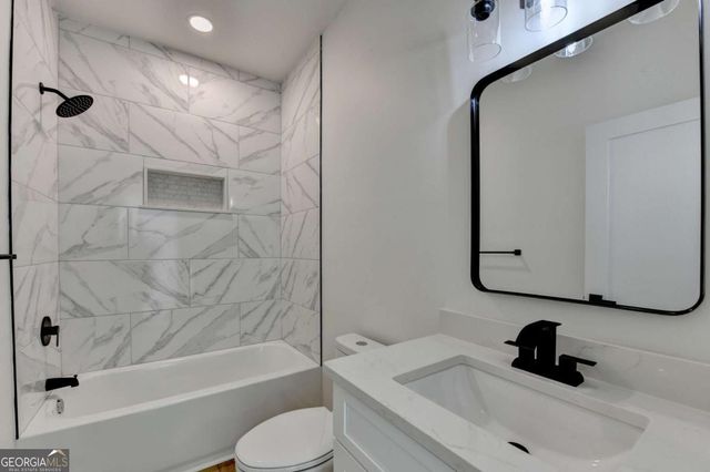 4557 Duncan Drive, Sugar Hill, GA 30518