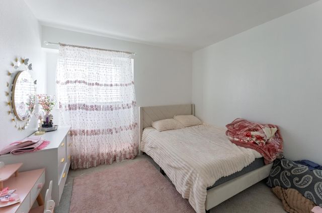 8984 Agate Creek Ct, Elk Grove, CA 95758