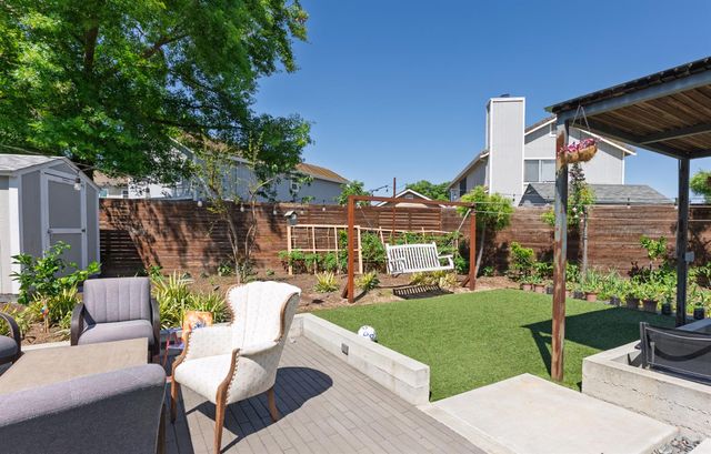 8984 Agate Creek Ct, Elk Grove, CA 95758