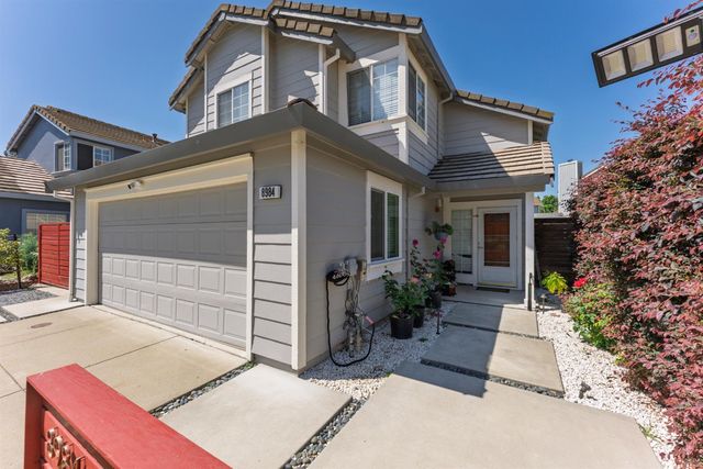 8984 Agate Creek Ct, Elk Grove, CA 95758