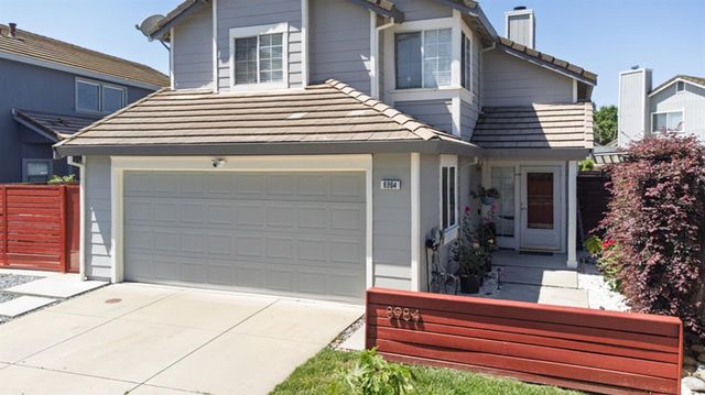 8984 Agate Creek Ct, Elk Grove, CA 95758
