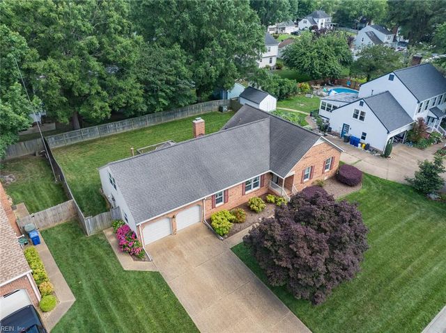 1118 Patrick LN, Newport News, VA 23608