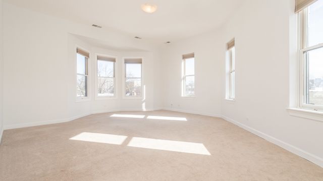 845 W ALTGELD Street 4D, Chicago, IL 60614