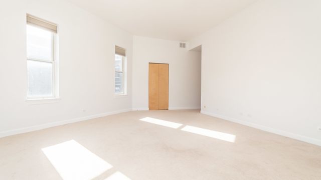 845 W ALTGELD Street 4D, Chicago, IL 60614