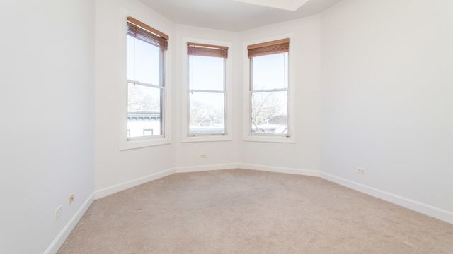 845 W ALTGELD Street 4D, Chicago, IL 60614
