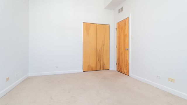 845 W ALTGELD Street 4D, Chicago, IL 60614