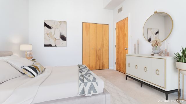 845 W ALTGELD Street 4D, Chicago, IL 60614