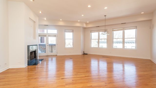 845 W ALTGELD Street 4D, Chicago, IL 60614