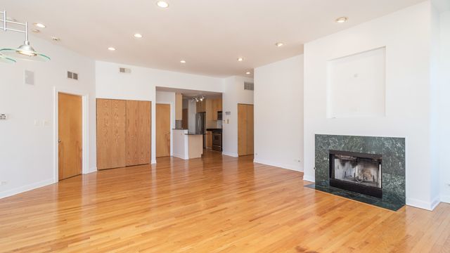 845 W ALTGELD Street 4D, Chicago, IL 60614