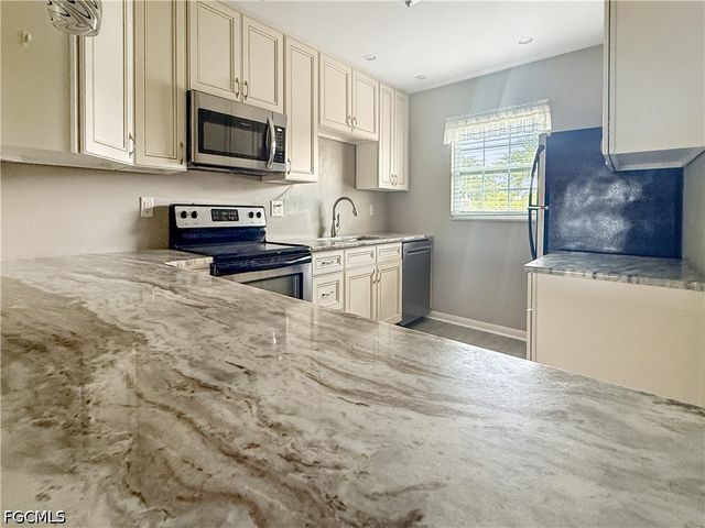 1398 Myerlee Country Club BLVD, Fort Myers, FL 33919