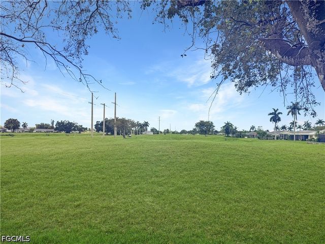 1398 Myerlee Country Club BLVD, Fort Myers, FL 33919