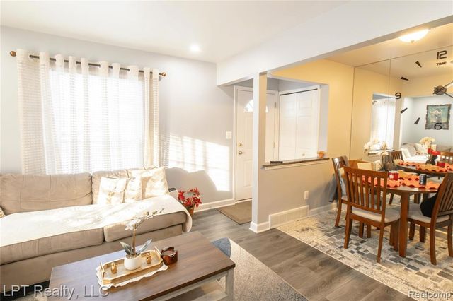 35463 Turner Drive 266, Sterling Heights, MI 48312