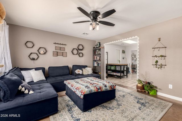 18026 N 34TH Avenue, Phoenix, AZ 85053