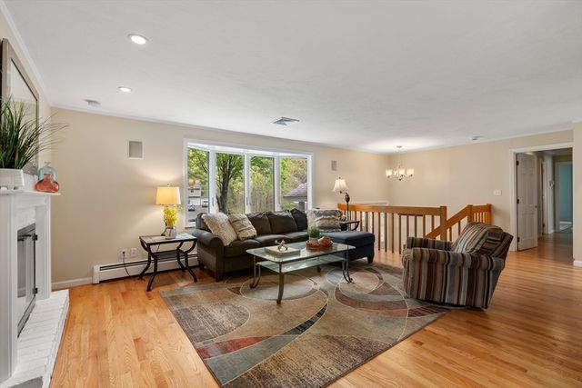 55 Saxony Drive, Sudbury, MA 01776