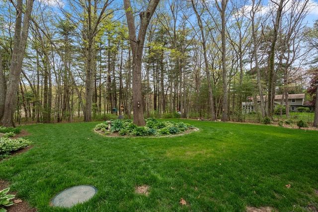 55 Saxony Drive, Sudbury, MA 01776