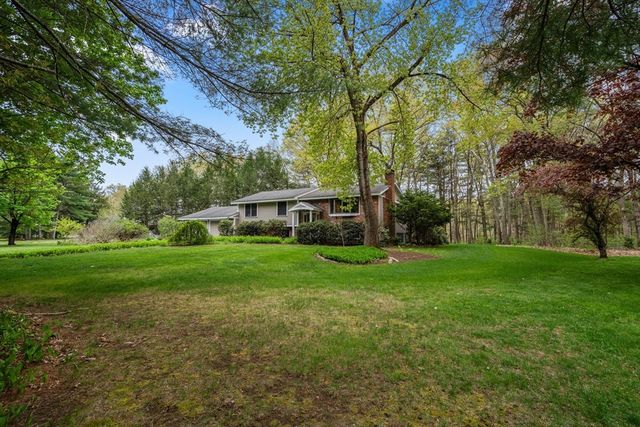55 Saxony Drive, Sudbury, MA 01776