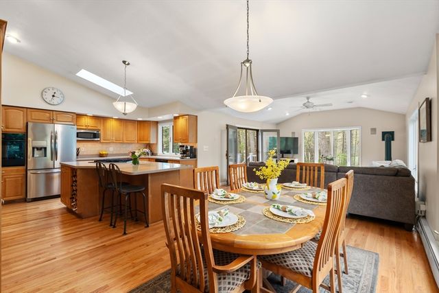 55 Saxony Drive, Sudbury, MA 01776
