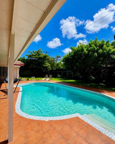 20120 Highland Lakes Boulevard, Miami, FL 33179