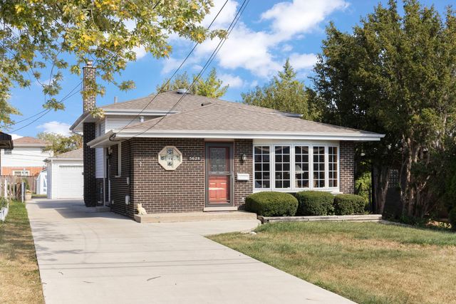 5628 W Hawthorne Avenue, Berkeley, IL 60163