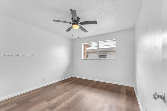 3750 SW 59th Ave 3, Davie, FL 33314