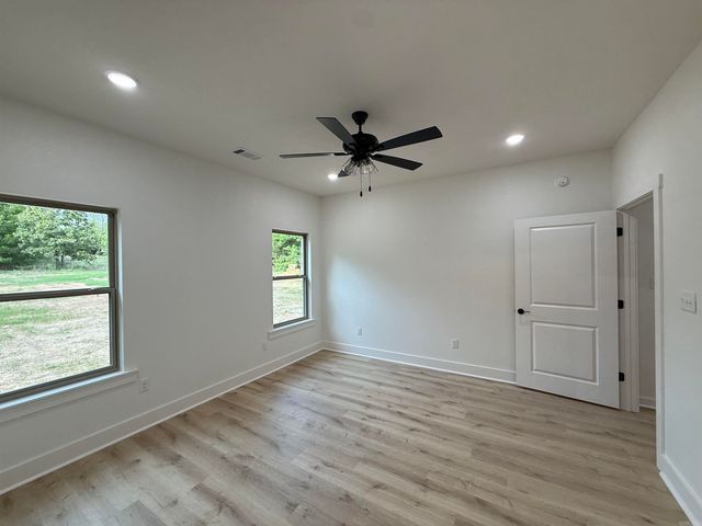 6 Summer Tyme Drive, Greenbrier, AR 72058