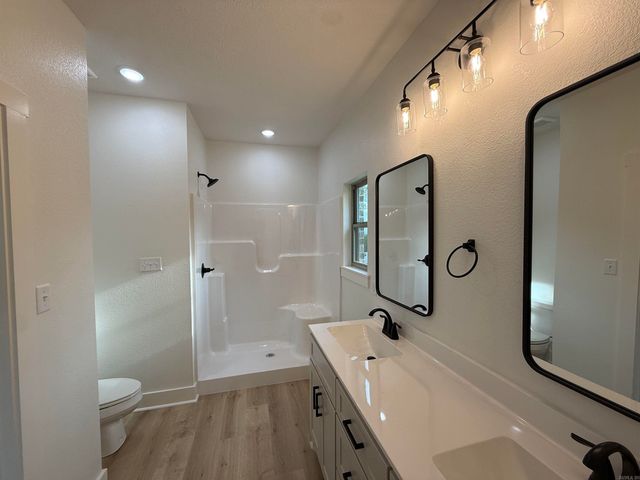6 Summer Tyme Drive, Greenbrier, AR 72058