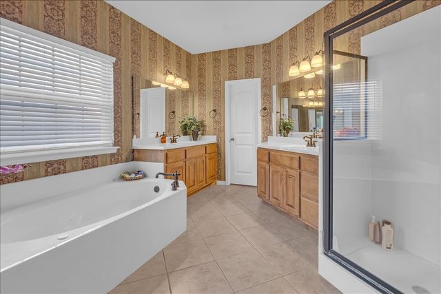 16506 E 49th Place, Tulsa, OK 74134