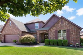 16506 E 49th Place, Tulsa, OK 74134
