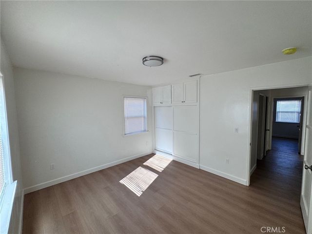 6838 Amestoy, Lake Balboa, CA 91406