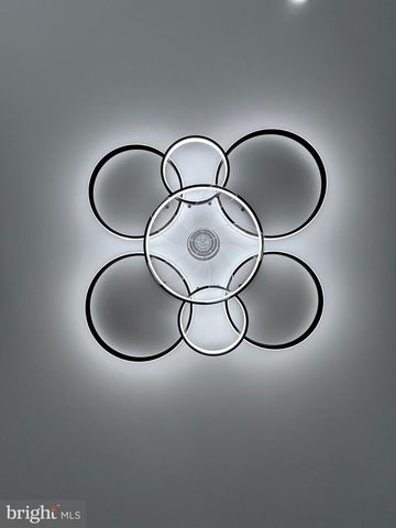 56 E TULPEHOCKEN ST, Philadelphia, PA 19144