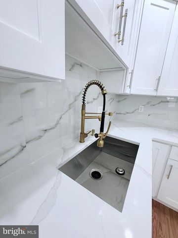 56 E TULPEHOCKEN ST, Philadelphia, PA 19144