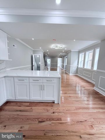 56 E TULPEHOCKEN ST, Philadelphia, PA 19144