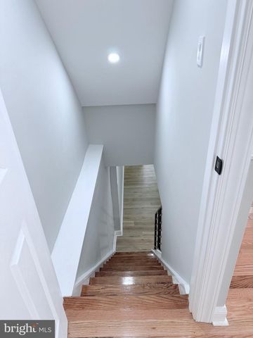 56 E TULPEHOCKEN ST, Philadelphia, PA 19144