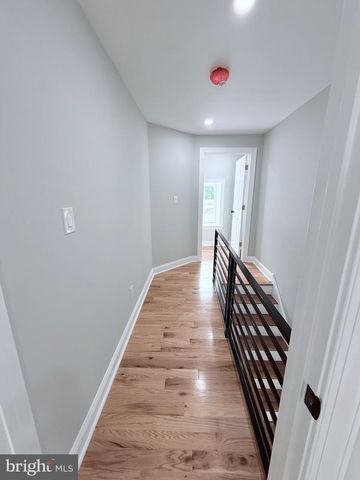 56 E TULPEHOCKEN ST, Philadelphia, PA 19144