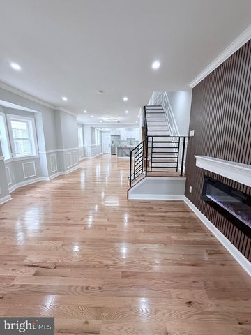 56 E TULPEHOCKEN ST, Philadelphia, PA 19144