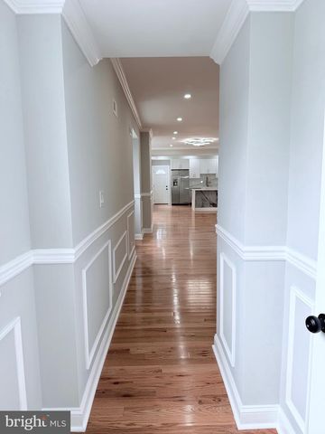 56 E TULPEHOCKEN ST, Philadelphia, PA 19144