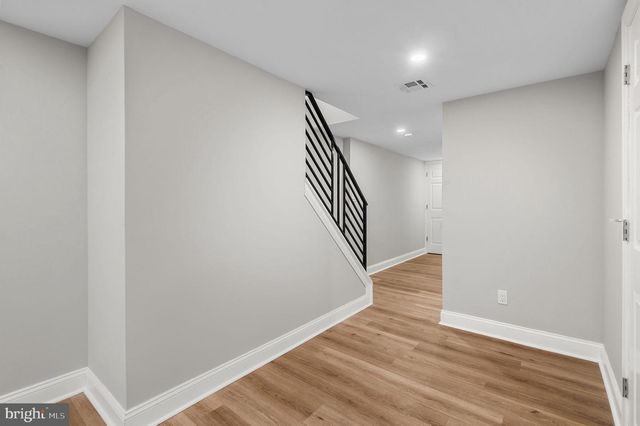 56 E TULPEHOCKEN ST, Philadelphia, PA 19144