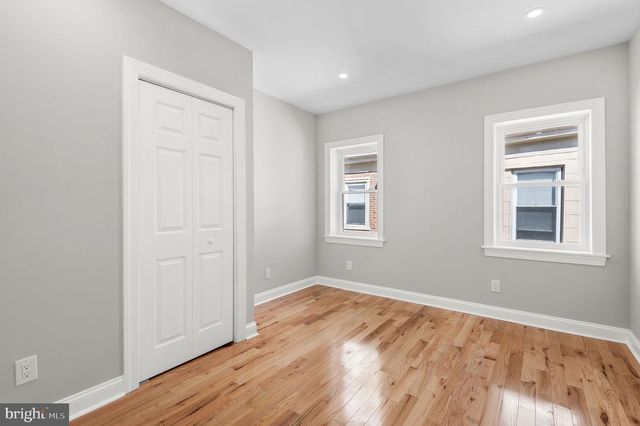 56 E TULPEHOCKEN ST, Philadelphia, PA 19144