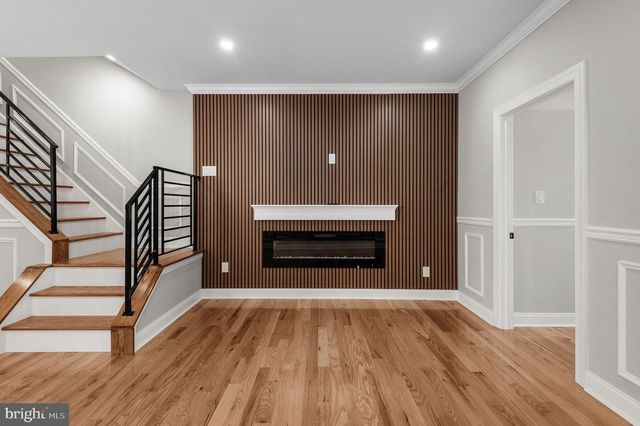 56 E TULPEHOCKEN ST, Philadelphia, PA 19144