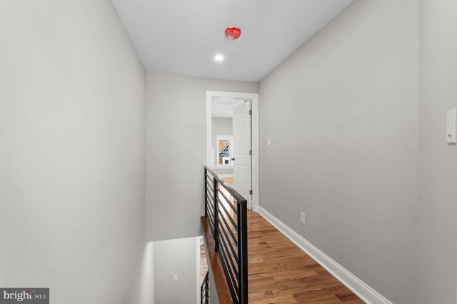 56 E TULPEHOCKEN ST, Philadelphia, PA 19144