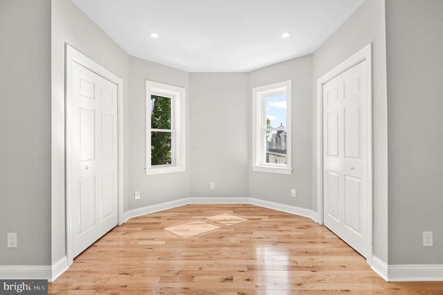 56 E TULPEHOCKEN ST, Philadelphia, PA 19144