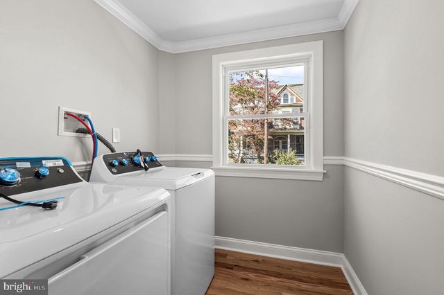 56 E TULPEHOCKEN ST, Philadelphia, PA 19144